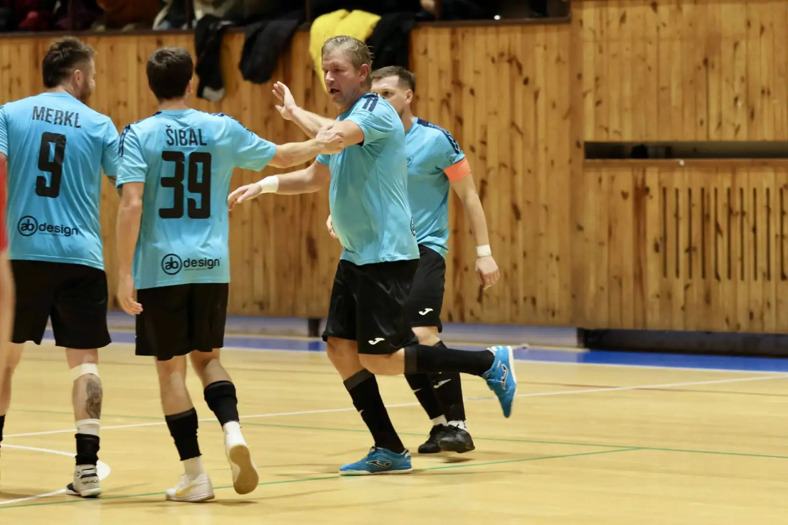 Nejzbach doma porazil Slavii